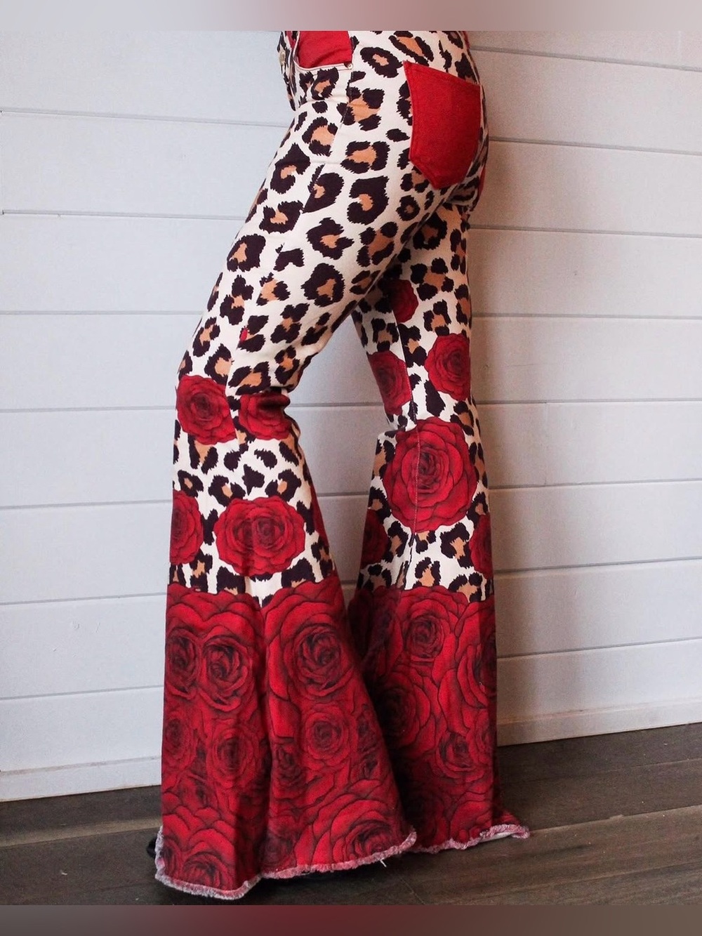 Ranch Dressn Fallon Taylor Red Roses Leopard Super Flares Flare Denim Jeans 00🌹🐆